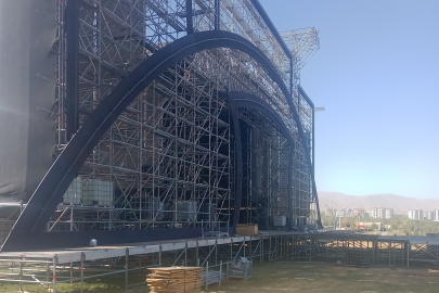 Kültür Festivali İçin Dev Sahne Kuruluyor