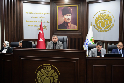 Büyükşehir 3 Bakanı Fahri Hemşeri Yaptı