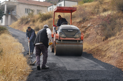 Yeşilyurt Belediyesi Asfaltlama Çalışmalarına Hız Verdi