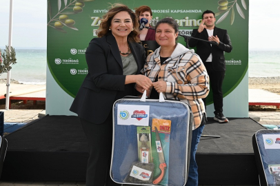 Tekirdağ'da Zeytin Üreticilerine Malzeme Desteği Verildi