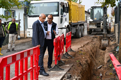 BÜYÜKŞEHİR 7 BÖLGEDE İÇMESUYU HATTI İNŞA EDİYOR