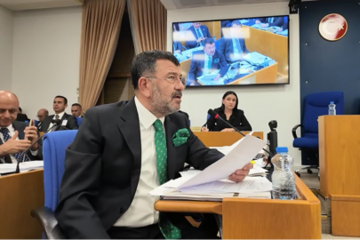 Veli Ağbaba'dan Bakan Ersoy'a Soru Yağmuru