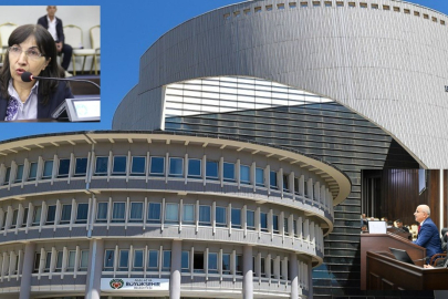 Büyükşehir Belediye Binası Depremde Hasar Almış