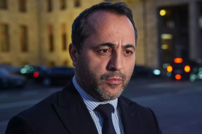 AK Partinin Terörsüz Türkiye Raporunu Babacan Yazdı