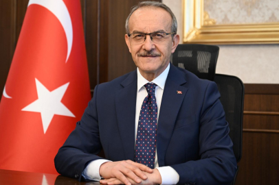 Vali Yavuz: Hemşerimiz İsmet İnönü’yü Rahmetle Anıyorum