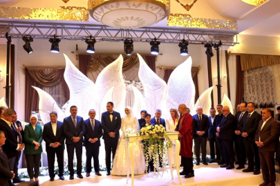 Başkan Sami Er, Kızı Berna Nur'un Nikahını Kıydı