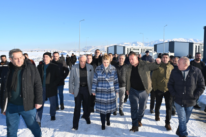 Altay Kışlasını 800 İşyeri Daha Yapılıyor