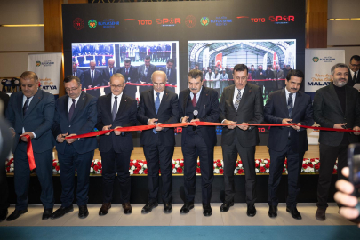 BÜYÜKŞEHİR BELEDİYESİ 7 SPOR TESİSİ HİZMETE AÇTI