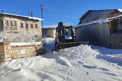 Büyükşehir Ekipleri 107 Mahallenin Yollarını Açtı