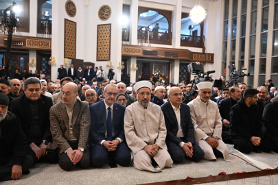 Malatya'da Miraç Kandili Yoğun Katılımla İdrak Edildi