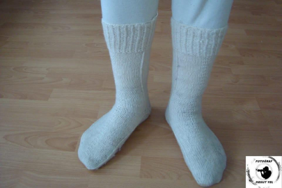 KIŞ GÜNLERİMİZİN VAZGEÇİLMEZİ YÜN ÇORAPLARIMIZ