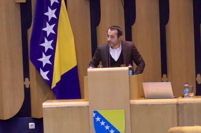 Babacan:  İsrail'e baskı uygulanması bir zorunluluktur