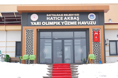 YARI OLİMPİK YÜZME HAVUZU’NDA KURSLAR AÇILIYOR