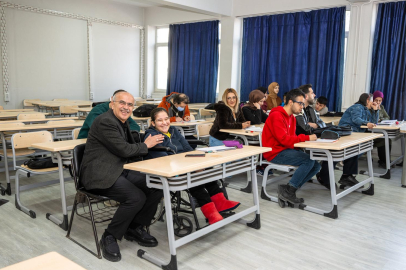 Başkan Er: En büyük yatırımı gençlik ve spora yapıyoruz