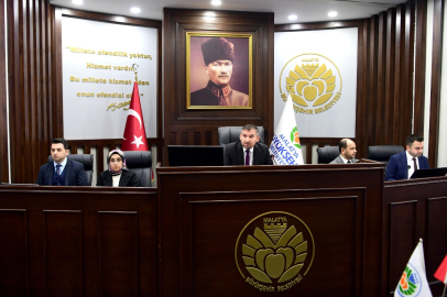 Büyükşehir Belediye Meclisi Toplandı