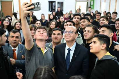 Başkan Geçit Öğrencilerle Buluştu