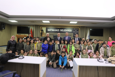 Fatih İlkokulu öğrencileri Battalgazi Belediyesini Gezdi