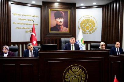 Büyükşehir Belediyesi Komisyon Üyeleri Belirlendi