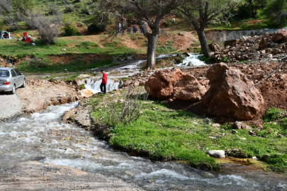 İnek Pınarı bu yıl coştu
