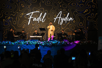 Fadıl Aydın Anneler Günü Konseri verdi