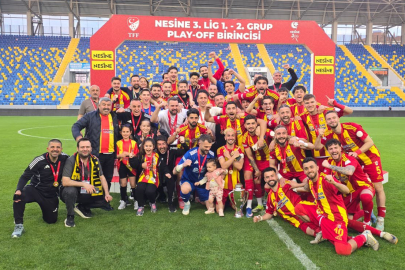 Çorluspor Kupasını törenle aldı