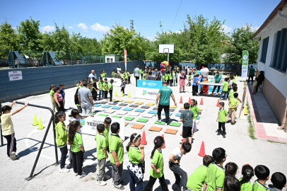 Yeşilyurt’ta Minikler Şenlikte Buluştu