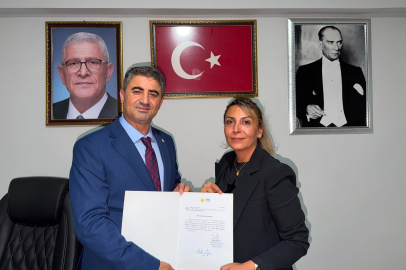 İYİ Parti Battalgazi İlçe Başkanlığı'na Mine Ökmen Atandı