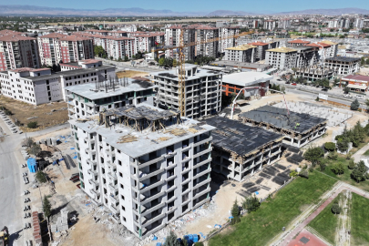 YEŞİLYURT'TA YERİNDE DÖNÜŞÜM TAMAMLANDI
