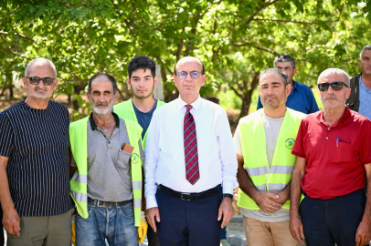 Yeşilyurt'ta köylere kilit taşı döşeniyor
