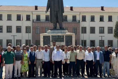 Yeni Parti Malatya'da sahaya indi