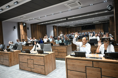 Yeşilyurt Belediye Meclisi 32 gündem maddesini karara bağladı