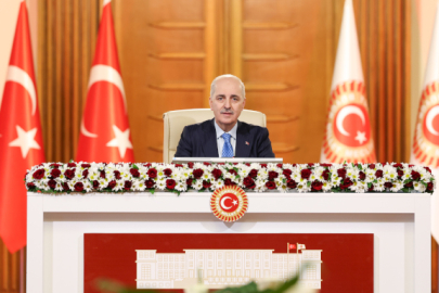 Kurtulmuş: Eşsiz bir demokrasi örneği olmuştur