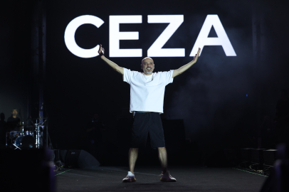 Malatya'yı Ceza Konseriyle salladı