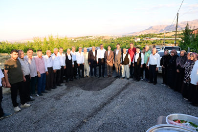 Başkan Taşkın Hatunsuyu mahallesini ziyaret etti