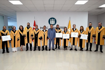 İnönü Üniversitesi öğretim üyeleri törenle cübbelerini giydiler