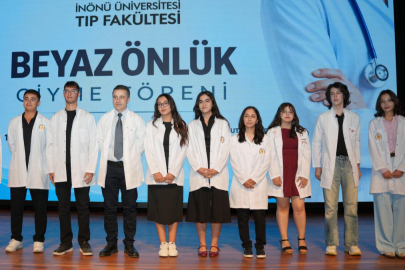 Geleceğin Hekimleri Beyaz Önlük Giyme Heyecanı Yaşadı