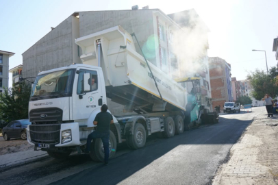 Yeşilyurt'ta Yollar asfaltlanıyor