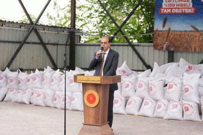 Yeşilyurt Belediyesi 60 ton arpa dağıttı