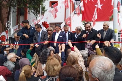 Yeni Parti'den Malatya'da gövde gösterisi...