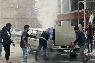 Battalgazide yanan araç söndürüldü