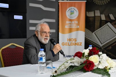 Prof.Dr. İhsan Süreyya Sırma ile söyleşi